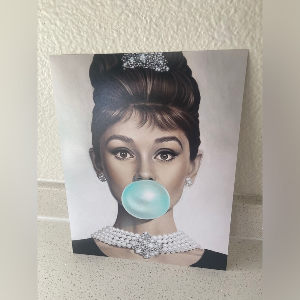 Audrey Hepburn Breakfast at Tiffany’s Photographic Print